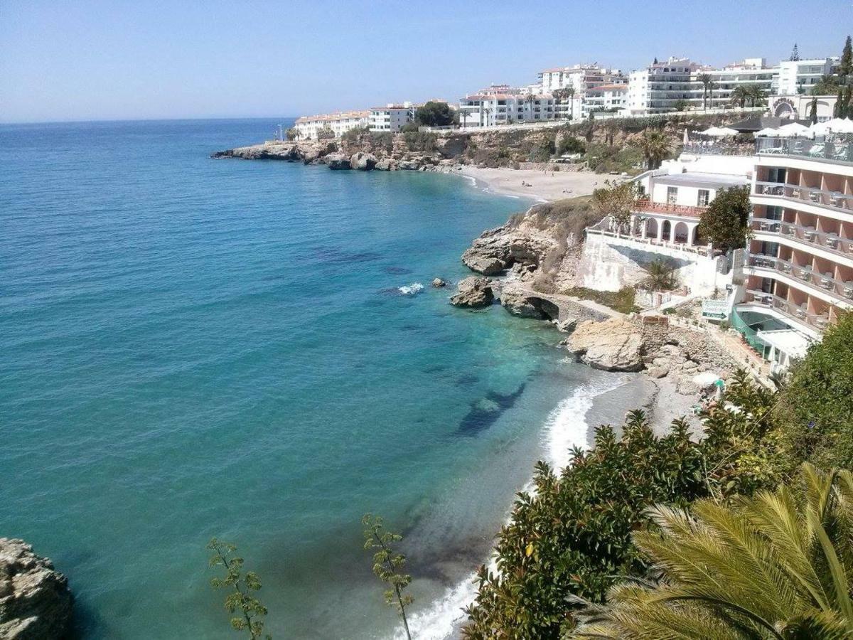 Апартаменты Nerja 1 Экстерьер фото